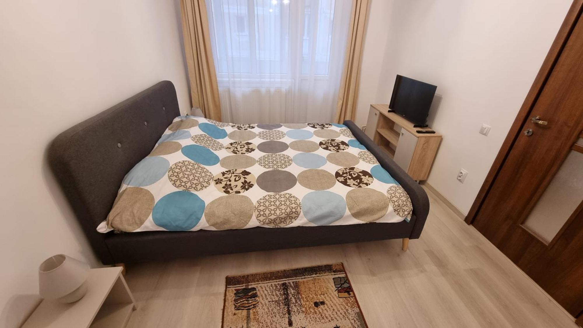 Comodo Apartment Турда Экстерьер фото